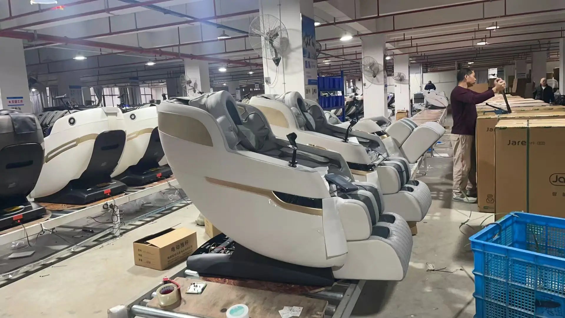 New Sl Track Sofa Massage Chair: 4D Luxury Zero Gravity Massage Chair 2026 Full-Body Massage Chair