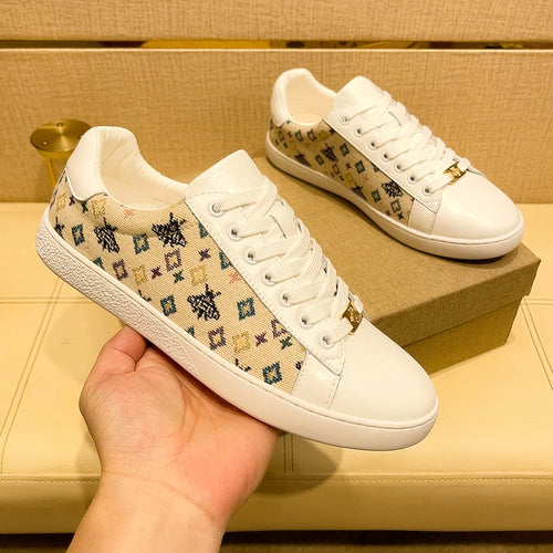 Casual Classic Men's Shoes 2025 New Light Luxury Fashion Trend Letter Printed Versatile Casual Small Black Shoes