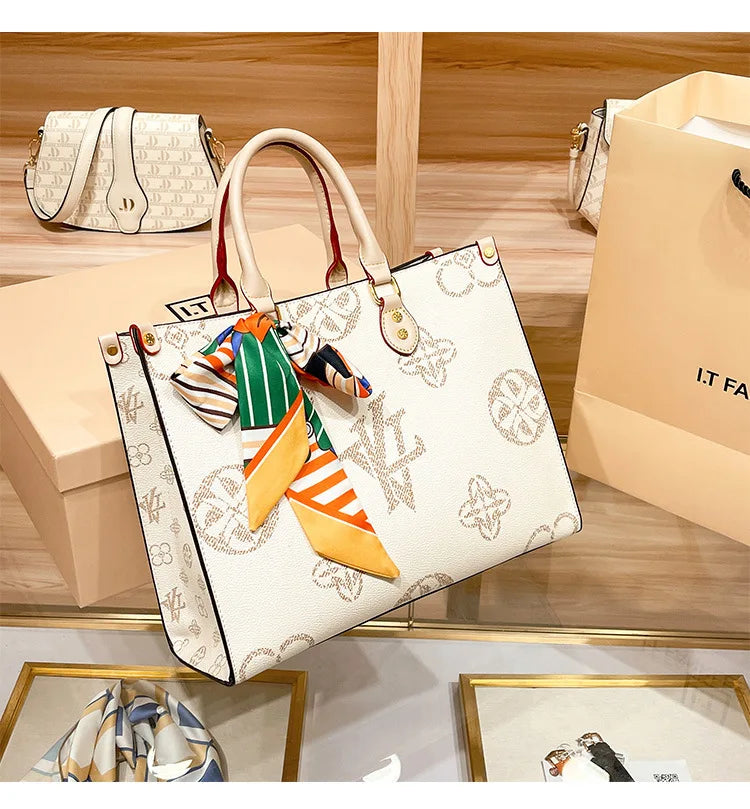 Hong Kong Genuine Leather Handbag Women's Hot Sale Of The Season New Summer Tote Bag Large Capacity Crossbody Bag for Daily Use