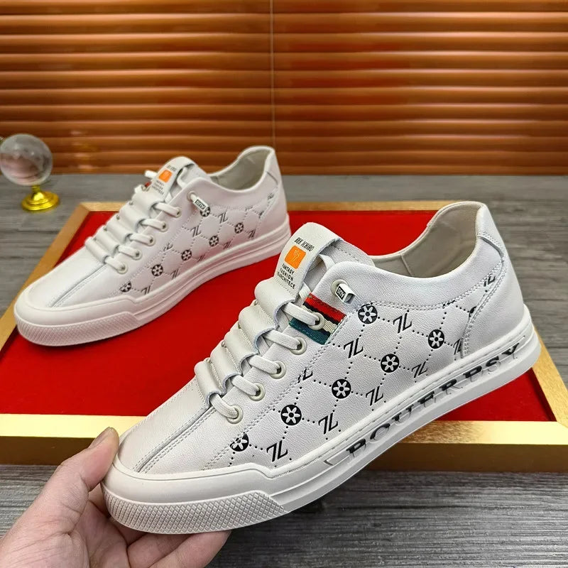 European New Shoes for Men Genuine Leather Casual Shoes Trend Print Flats Skateboard Shoes Youth Street Sneakers
