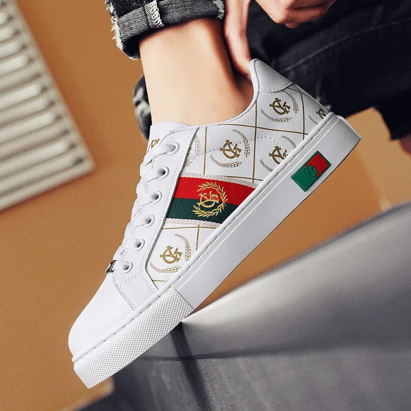 ELUVA Men Lightweight Sports Shoes Non Slip Walking Shoes Outdoor Skateboard Sneakers Comfortable Casual White Shoes For Man