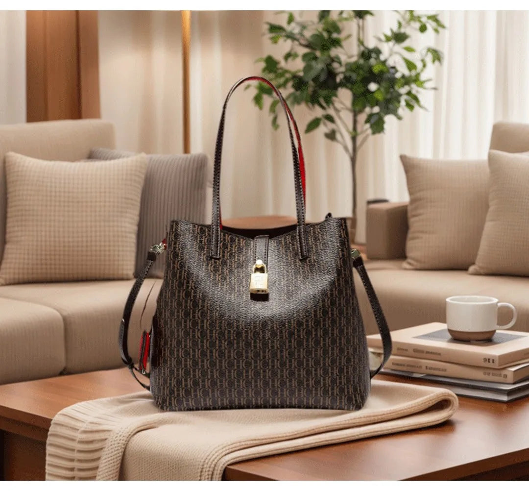 CH Premium Versatile Leather Crossbody Bag Ladies Large Capacity Daily Commuter Tote Bag Letter Print Design Ladies Fashion