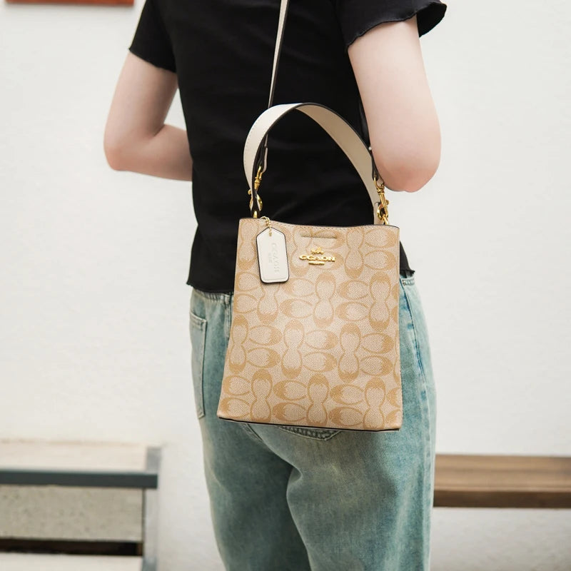 Elegant Women's Leather Shoulder Fashion Classic Tote Bag Luxury Designer Crossbody Handbag For Work And Casual