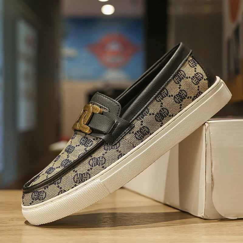 2025 New Bussiness Casual Shoes for Men Low-top Fashion Loafers Slip On Flat Boat Shoe Mens Luxury Leather Shoes