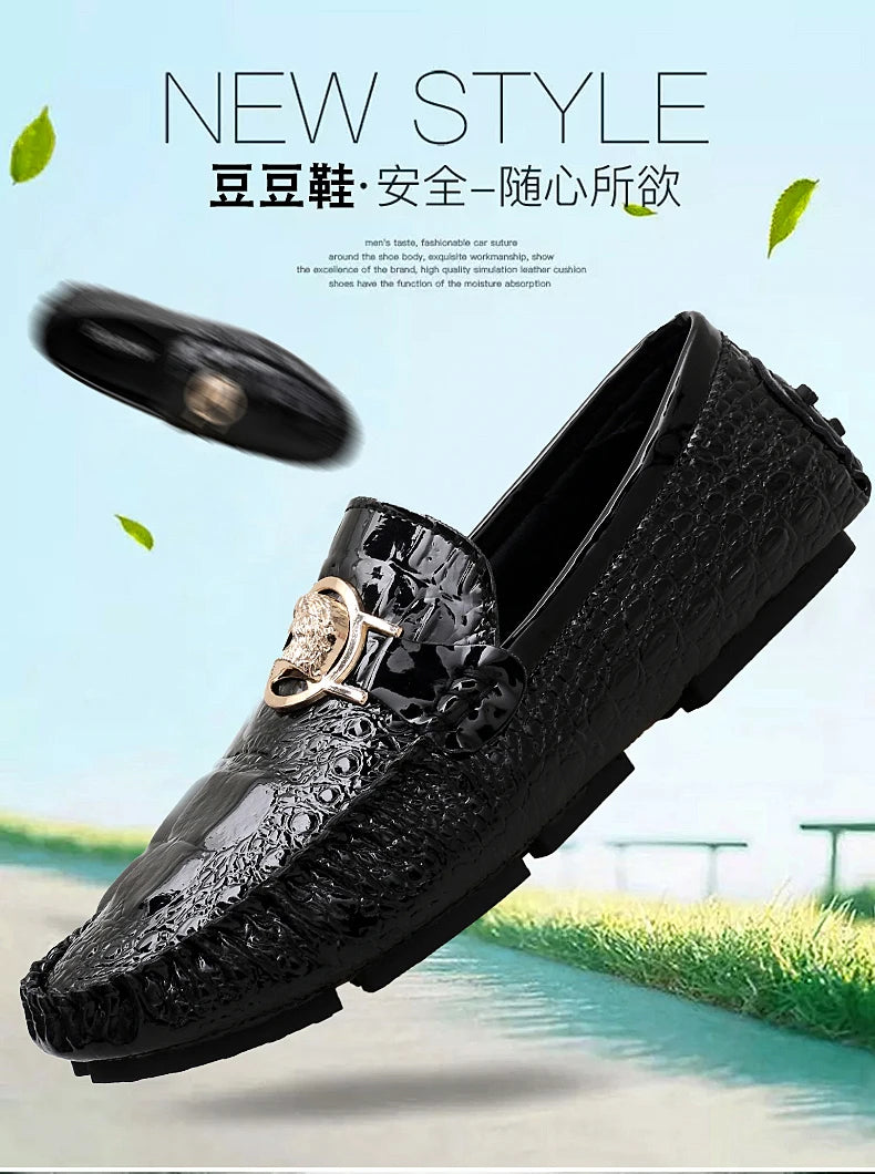 Slip-On Men's Shoes Crocodile Pattern 2025 Spring and Summer Fashion British Trendy Bright Leather Shiny Lazy Casual Beanie Shoes Handmade