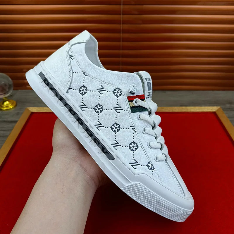 European New Shoes for Men Genuine Leather Casual Shoes Trend Print Flats Skateboard Shoes Youth Street Sneakers