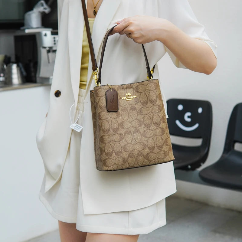 Elegant Women's Leather Shoulder Fashion Classic Tote Bag Luxury Designer Crossbody Handbag For Work And Casual