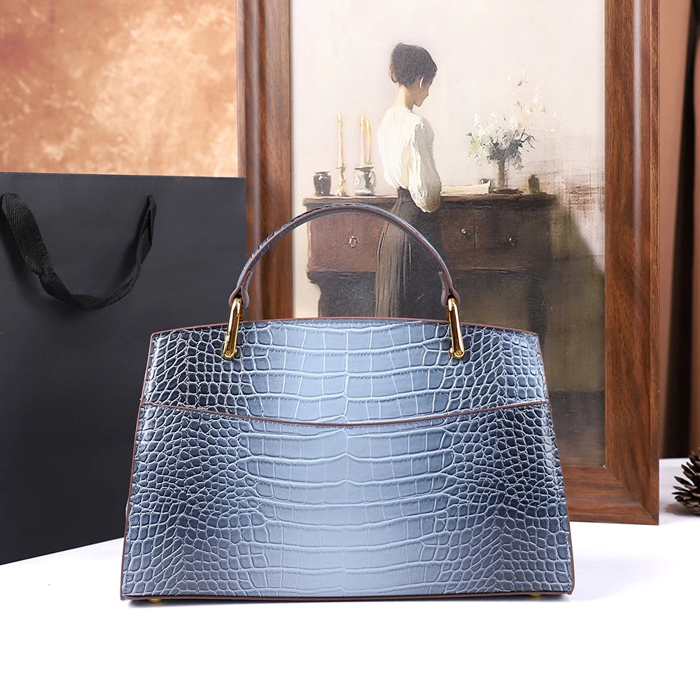 2025 New Crocodile Pattern Large Capacity Handbag Vintage Ladies Single Shoulder Slant Cross Bag Stylish Simple Women's Purse