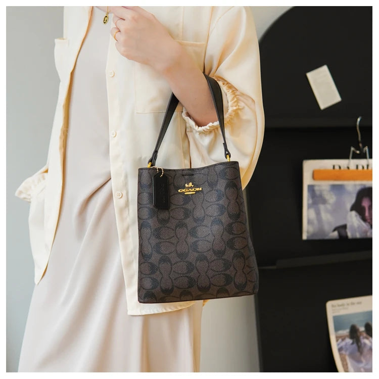 Elegant Women's Leather Shoulder Fashion Classic Tote Bag Luxury Designer Crossbody Handbag For Work And Casual