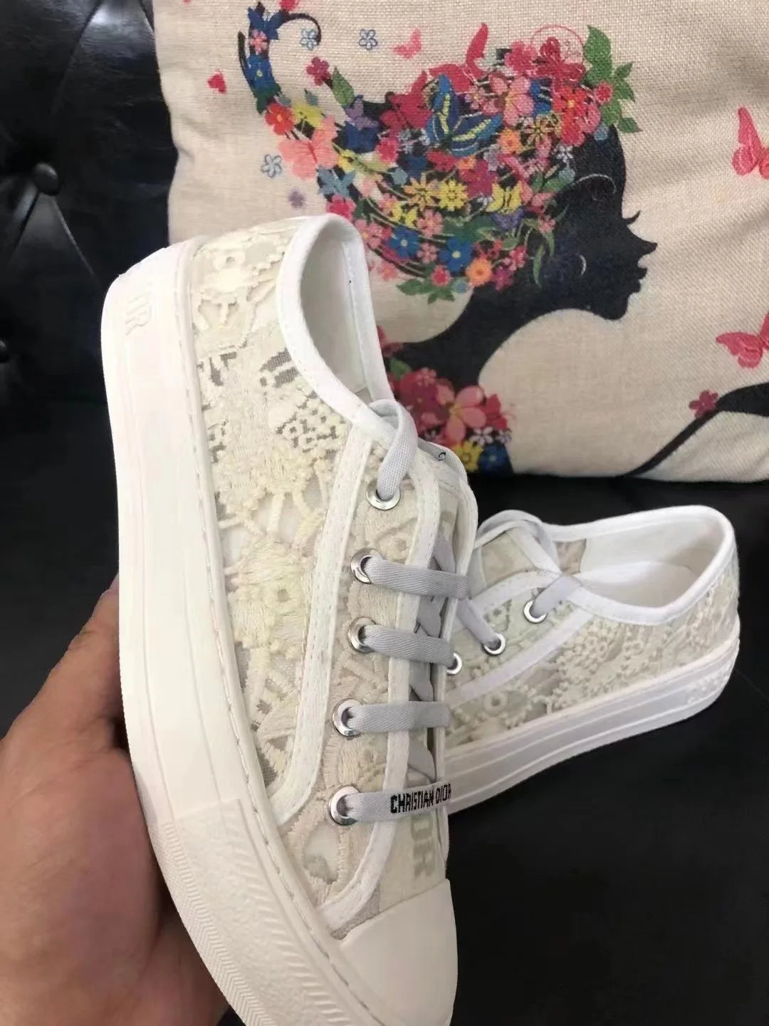 Breathable Embroidered Letter Canvas Shoes Women's Flat Bottom Versatile Heightening Lace-Up Casual Shoes Spring Autumn