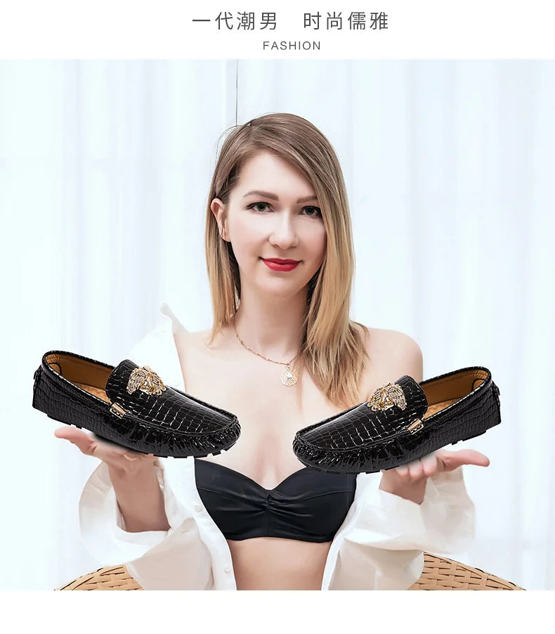 European Station Slip-On Lazy Beanie Shoes Men's Crocodile Pattern Men's Shoes 36 Small Size 48 Large Size New Casual Men's Leather Shoes