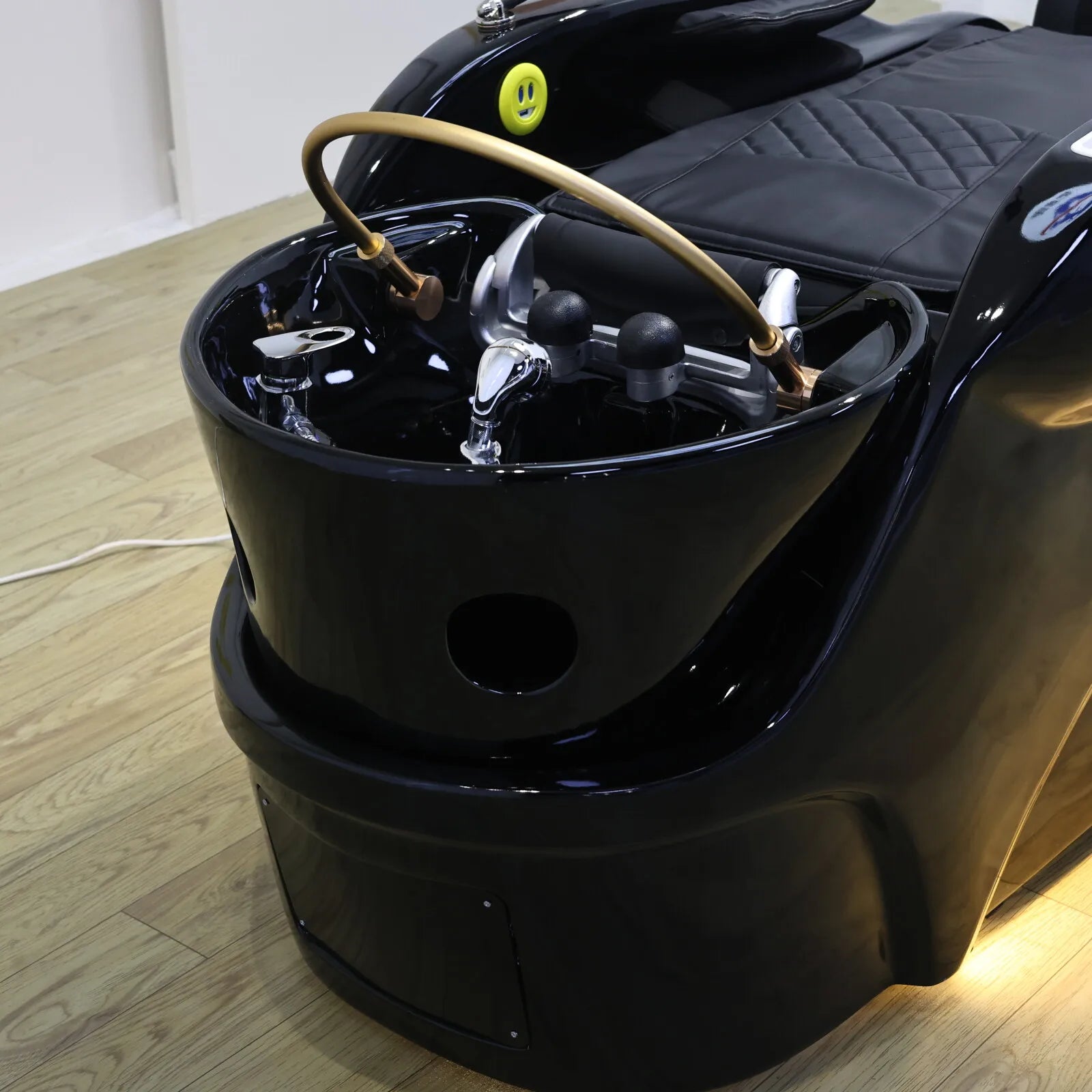 Luxury Automatic Massage Shampoo Bed with Ergonomic Design, LED Lighting Strip, Ideal for Hair Washing and Relaxation in Salon
