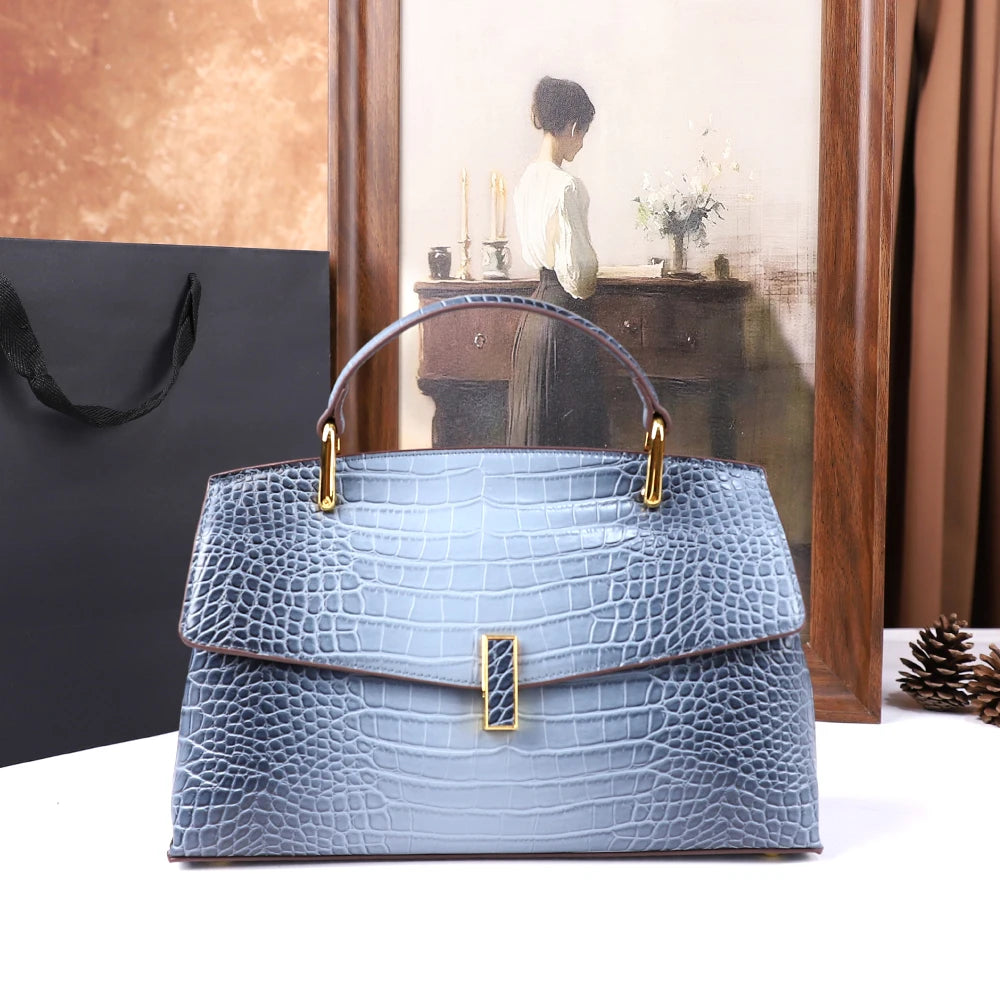 2025 New Crocodile Pattern Large Capacity Handbag Vintage Ladies Single Shoulder Slant Cross Bag Stylish Simple Women's Purse