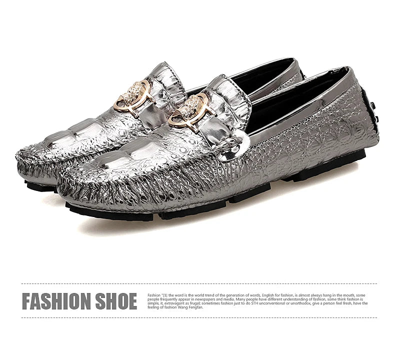 Slip-On Men's Shoes Crocodile Pattern 2025 Spring and Summer Fashion British Trendy Bright Leather Shiny Lazy Casual Beanie Shoes Handmade