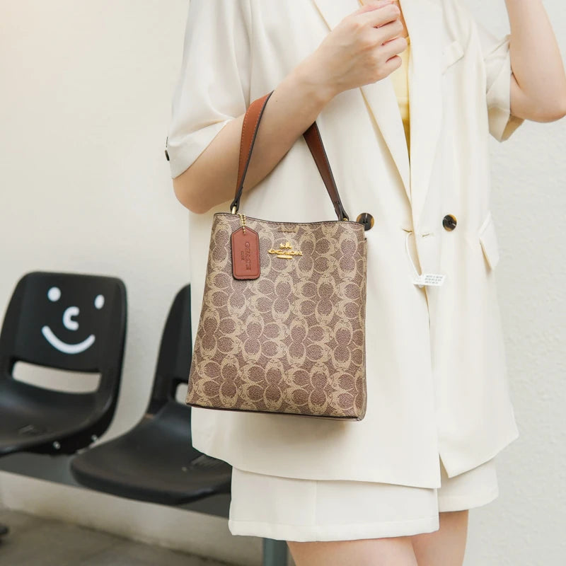 Elegant Women's Leather Shoulder Fashion Classic Tote Bag Luxury Designer Crossbody Handbag For Work And Casual