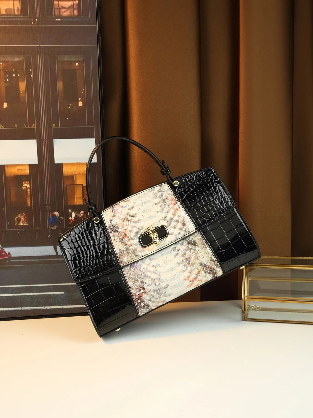 European and American fashion new snake pattern gradual change color matching light luxury high sense portable women's bag