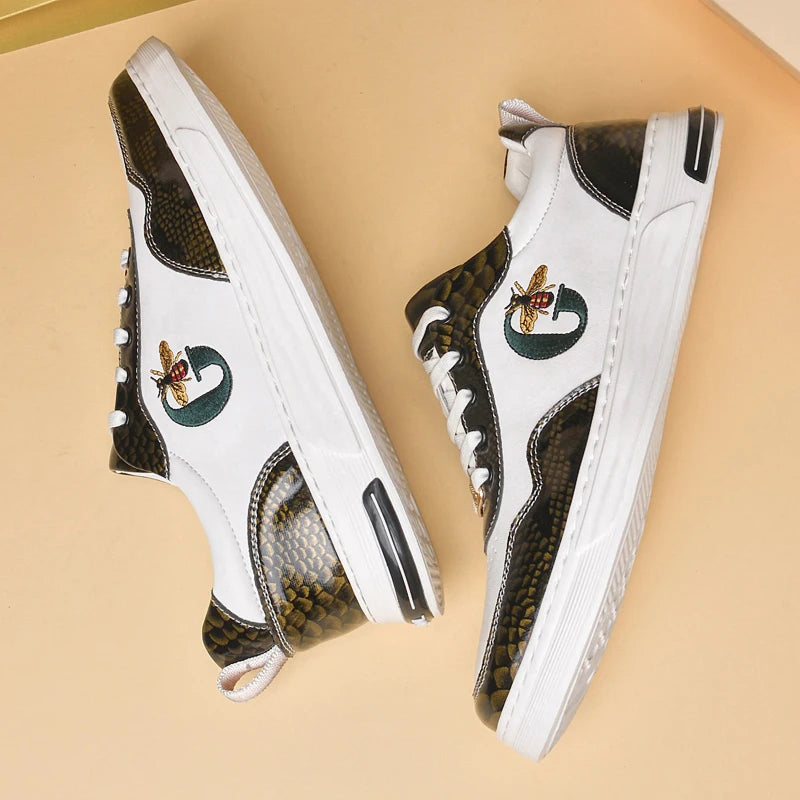 Italian Designer Men's Casual Bee Shoes, Luxurious and Fashionable Genuine Leather Business Shoes, Classic Sports Shoes