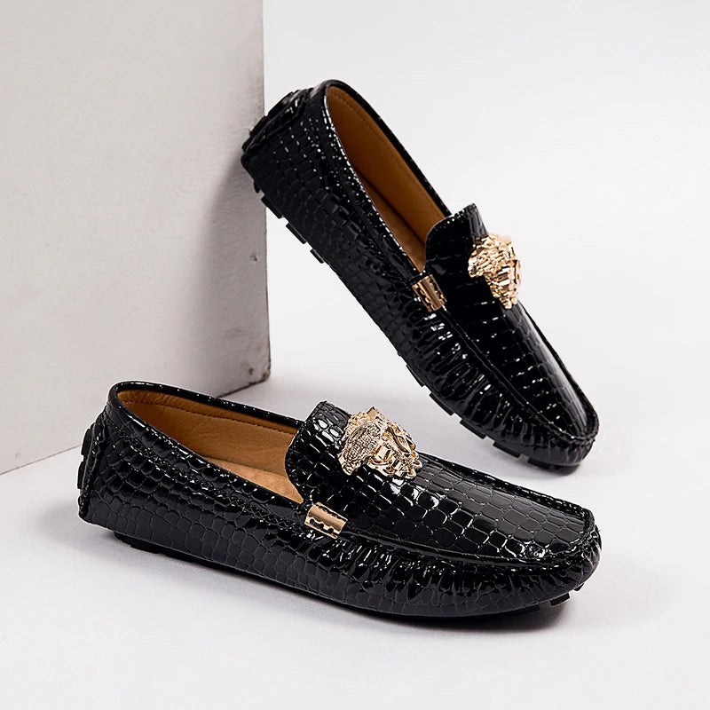 European Station Slip-On Lazy Beanie Shoes Men's Crocodile Pattern Men's Shoes 36 Small Size 48 Large Size New Casual Men's Leather Shoes