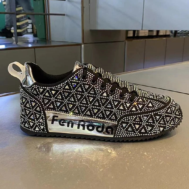 Luxury New Designer Men's Charm Rhinestone Lace Up All Match Platform Causal Shoes Male Flats Moccasins Walking Sneakers Zapatos