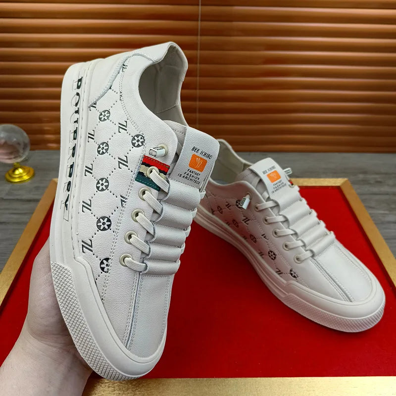 European New Shoes for Men Genuine Leather Casual Shoes Trend Print Flats Skateboard Shoes Youth Street Sneakers
