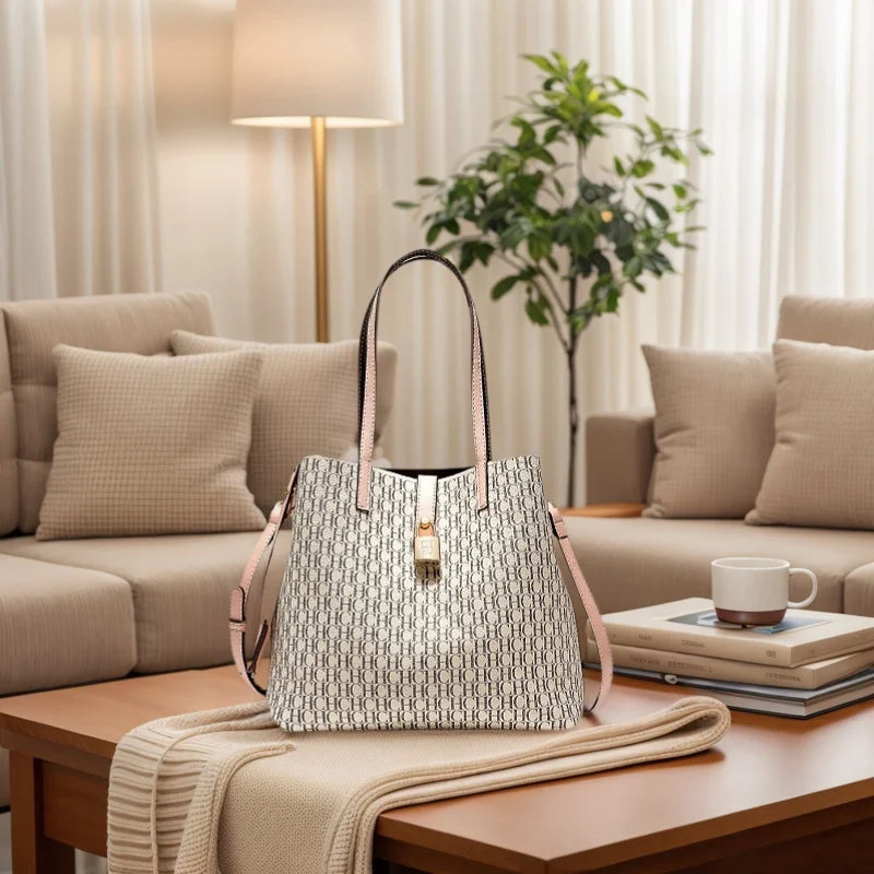 CH Premium Versatile Leather Crossbody Bag Ladies Large Capacity Daily Commuter Tote Bag Letter Print Design Ladies Fashion