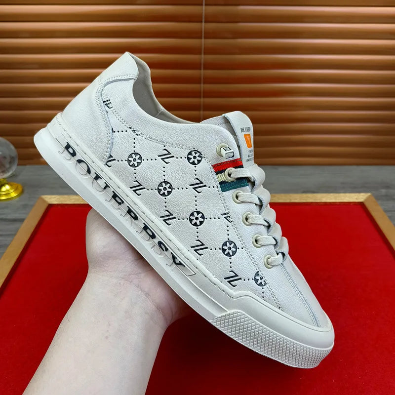 European New Shoes for Men Genuine Leather Casual Shoes Trend Print Flats Skateboard Shoes Youth Street Sneakers
