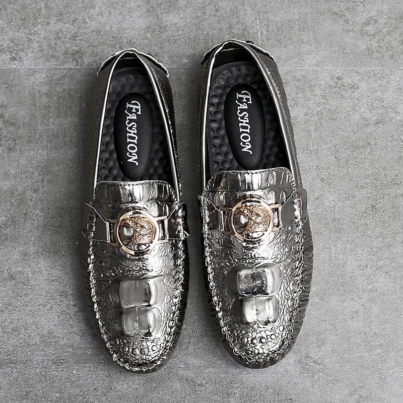 Slip-On Men's Shoes Crocodile Pattern 2025 Spring and Summer Fashion British Trendy Bright Leather Shiny Lazy Casual Beanie Shoes Handmade