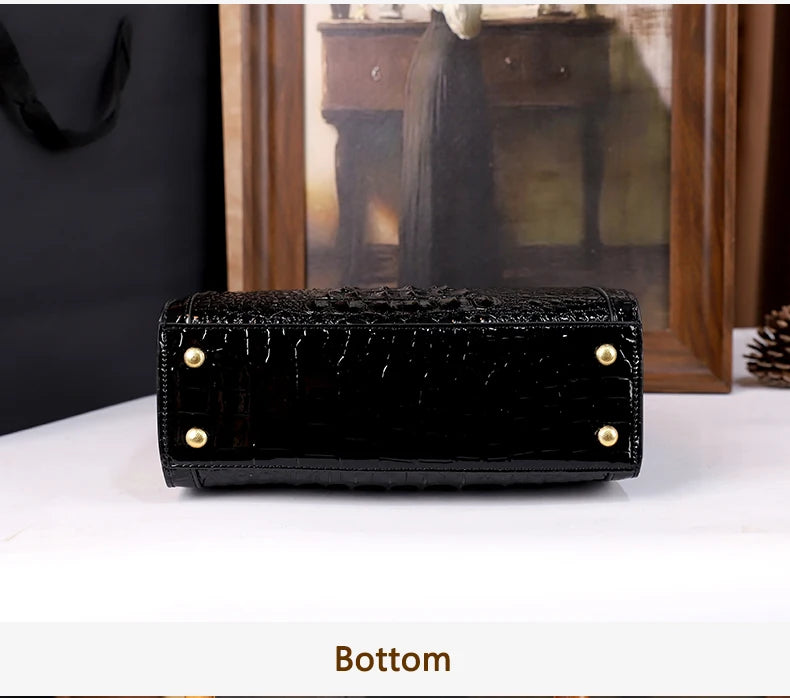 2025 New crocodile-patterned middle-aged mom bag, genuine bamboo joint handle handbag, high-end single-shoulder crossbody bag