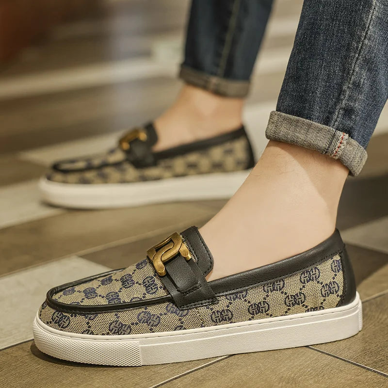 2025 New Bussiness Casual Shoes for Men Low-top Fashion Loafers Slip On Flat Boat Shoe Mens Luxury Leather Shoes
