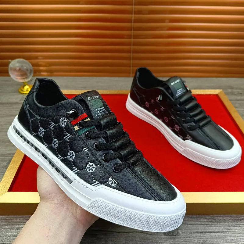 European New Shoes for Men Genuine Leather Casual Shoes Trend Print Flats Skateboard Shoes Youth Street Sneakers