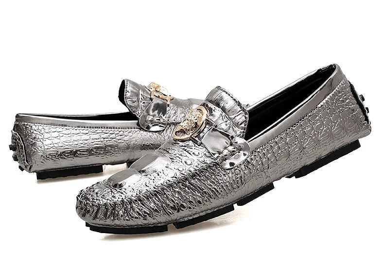 Slip-On Men's Shoes Crocodile Pattern 2025 Spring and Summer Fashion British Trendy Bright Leather Shiny Lazy Casual Beanie Shoes Handmade