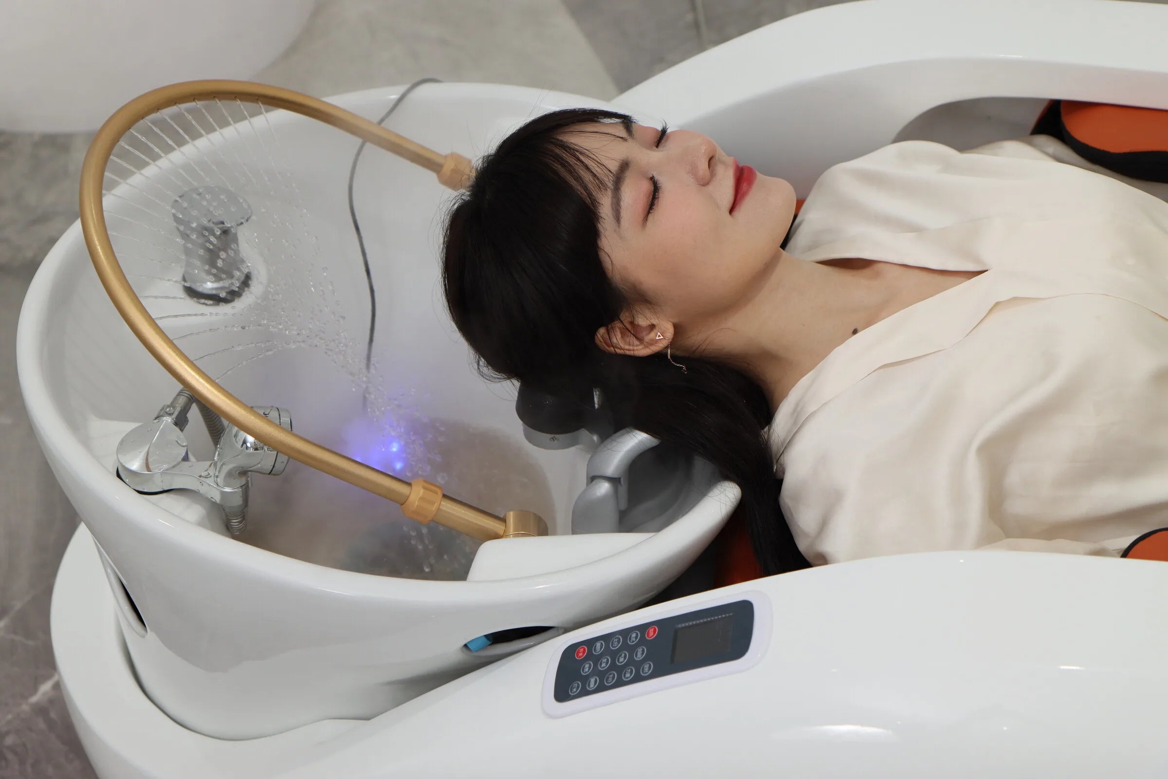 Luxury Automatic Massage Shampoo Bed with Ergonomic Design, LED Lighting Strip, Ideal for Hair Washing and Relaxation in Salon