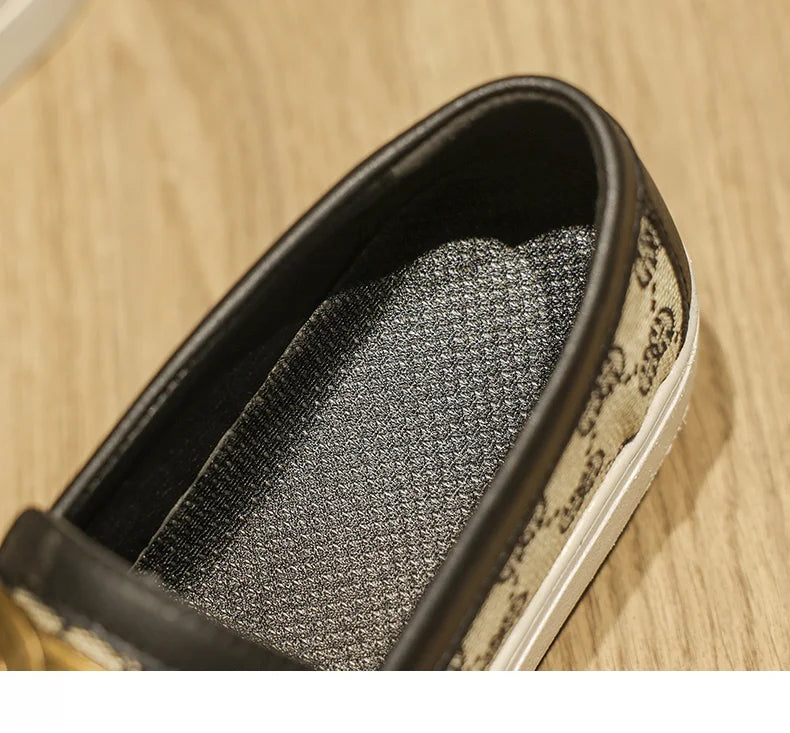 2025 New Bussiness Casual Shoes for Men Low-top Fashion Loafers Slip On Flat Boat Shoe Mens Luxury Leather Shoes